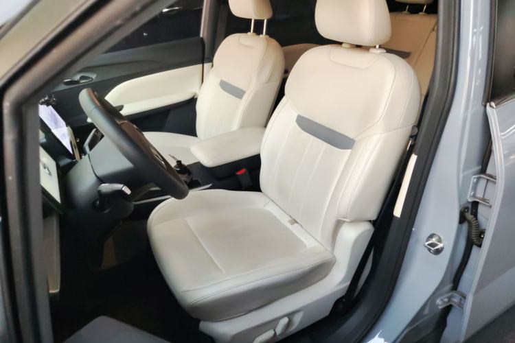 Used Venucia VX6 2023 520 Pro Left Front Seat