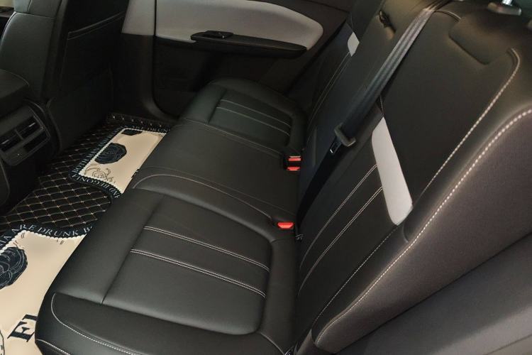 Used Venucia VX6 2023 520 Pro Left Rear Seat