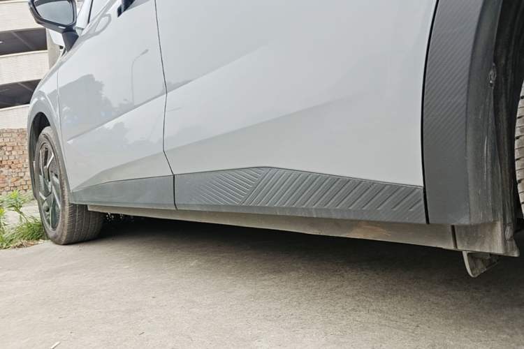 Used Venucia VX6 2023 520 Max Left Side Sill