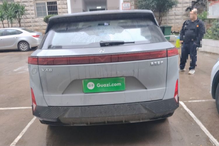 Used Venucia VX6 2023 520 Pro Rear