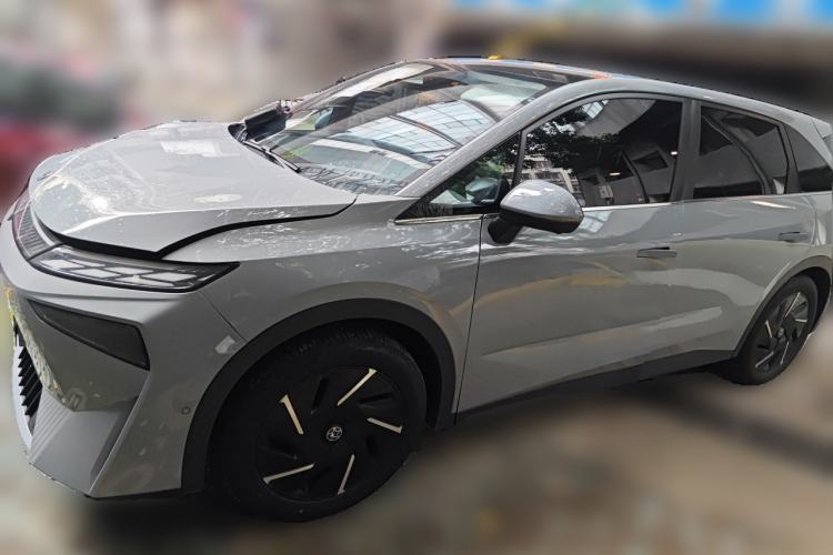 Used Venucia VX6 2023 520 Max Guazi used car, China used car export, Used car for sale, Used cars, Cheapest cars for sale