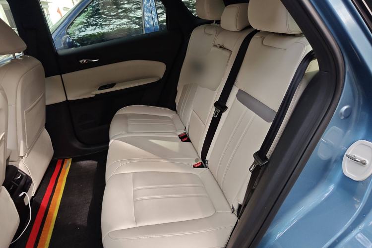 Used Venucia VX6 2023 520 Max Left Rear Seat