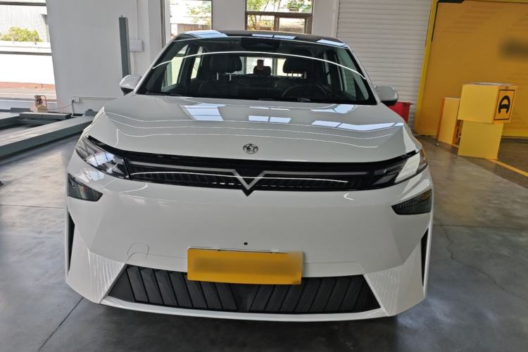 Used Venucia VX6 2023 520 Max Front
