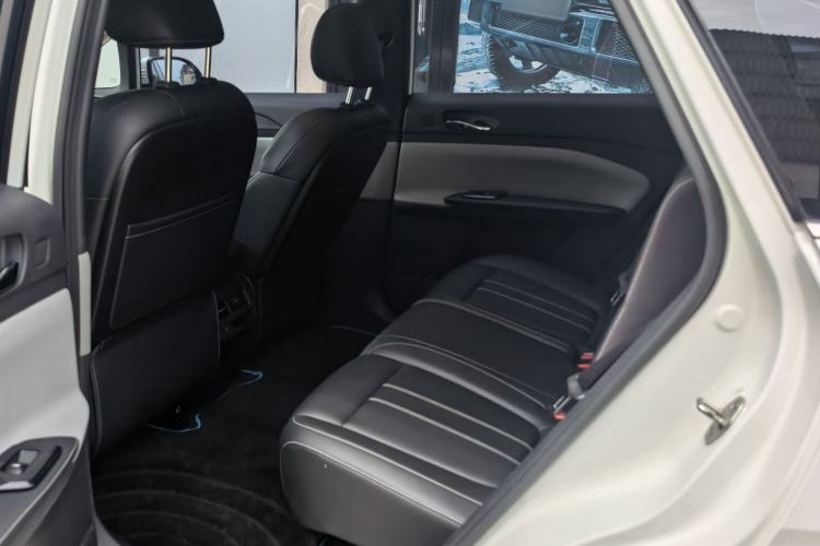 Used Venucia VX6 2023 520 Pro Interior 4
