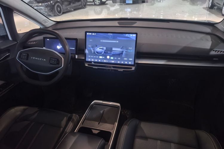 Used Venucia VX6 2023 520 Pro Interior 6