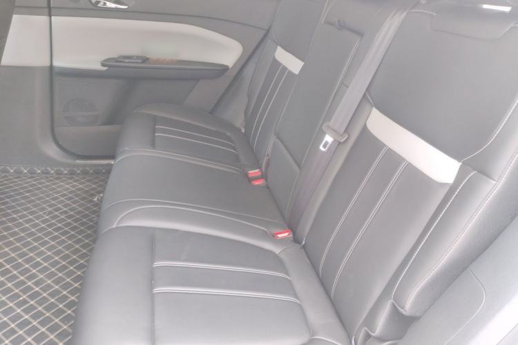 Used Venucia VX6 2023 520 Max Left Rear Seat