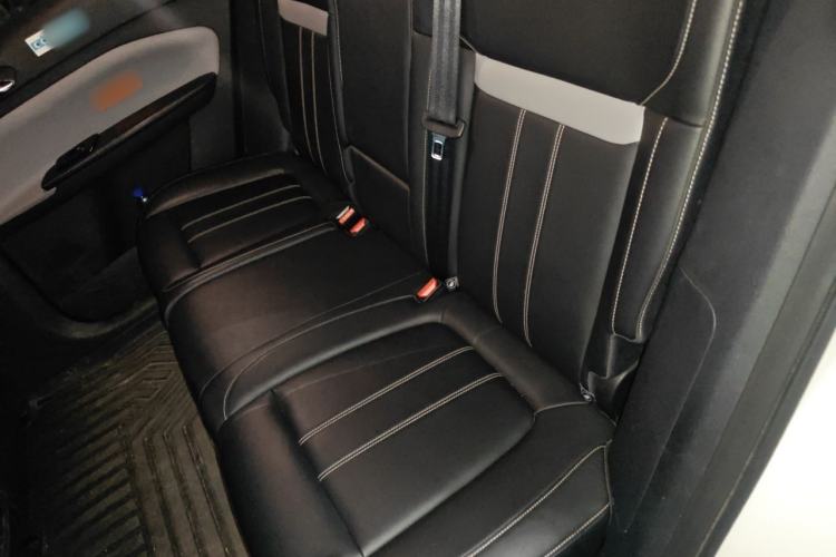 Used Venucia VX6 2023 520 Pro Left Rear Seat