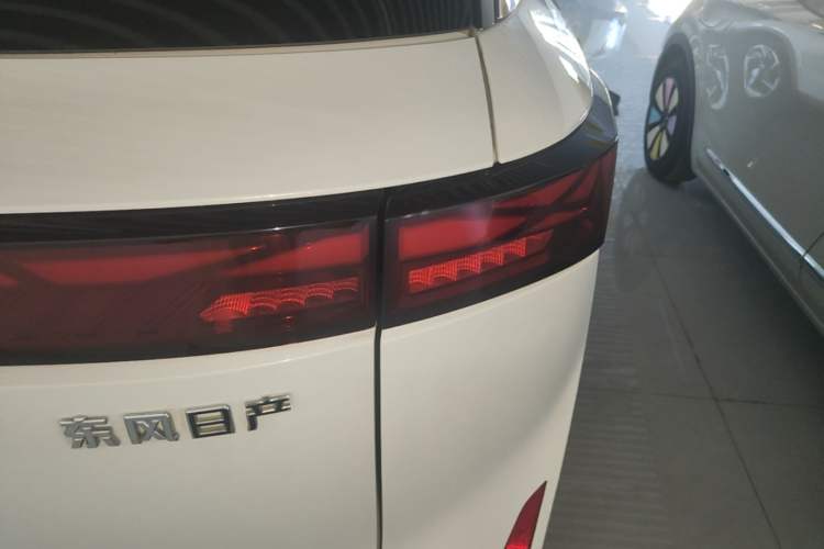 Used Venucia VX6 2023 520 Max Right Rear Taillight
