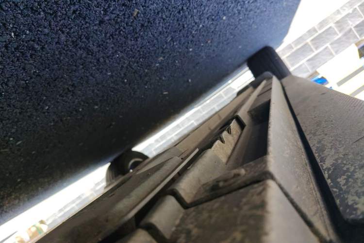 Used Venucia VX6 2023 520 Pro Right Side Sill
