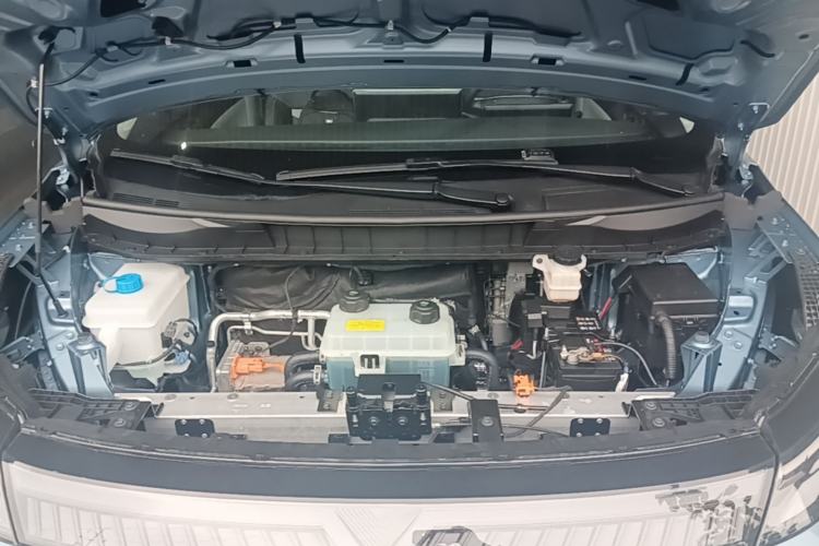 Used Venucia VX6 2024 520 Travel Edition Engine Bay