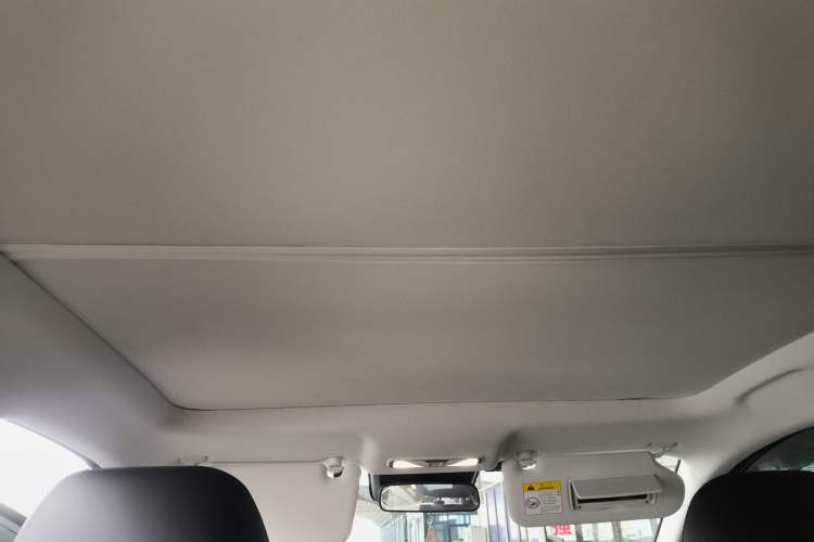 Used Venucia VX6 2024 450 Travel Edition Headliner