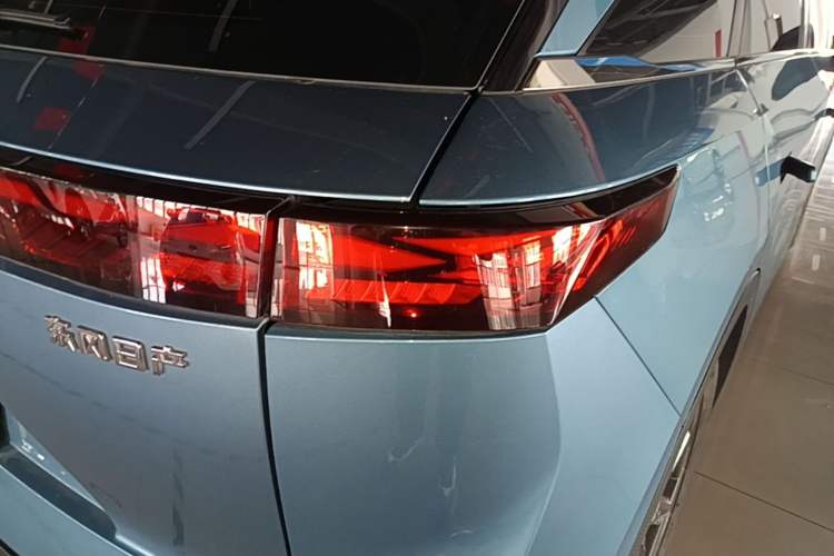 Used Venucia VX6 2024 520 Travel Edition Right Rear Taillight