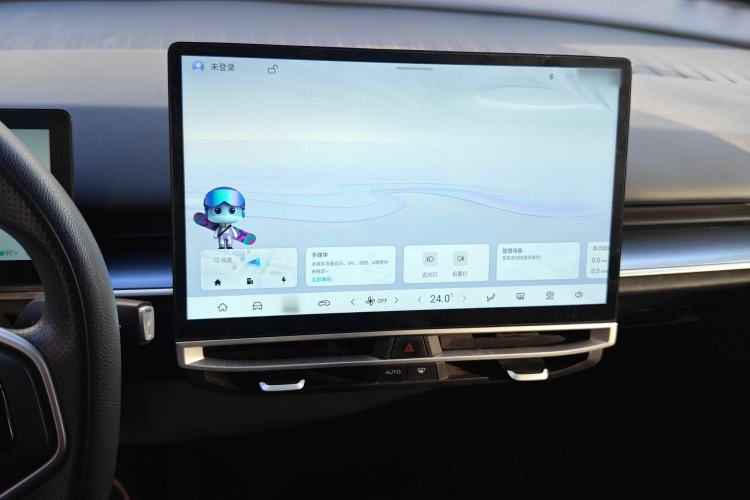 Used Venucia VX6 2024 520 Travel Edition Audio And AC Panel