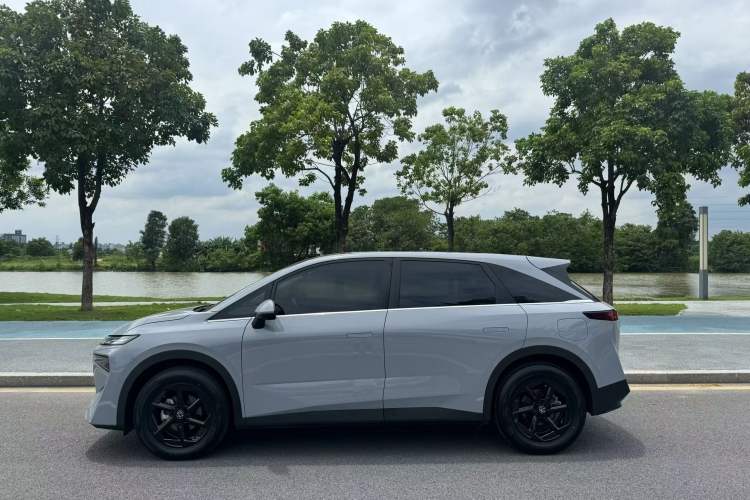 Used Venucia VX6 2024 520 Travel Edition Exterior 8