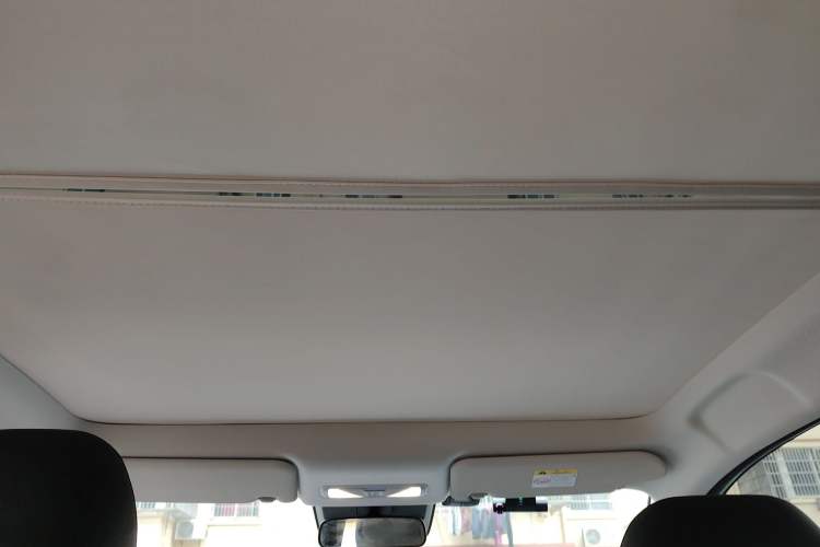 Used Venucia VX6 2024 520 Travel Edition Headliner