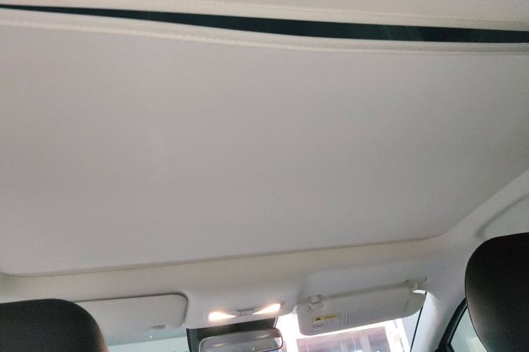 Used Venucia VX6 2024 520 Travel Edition Headliner