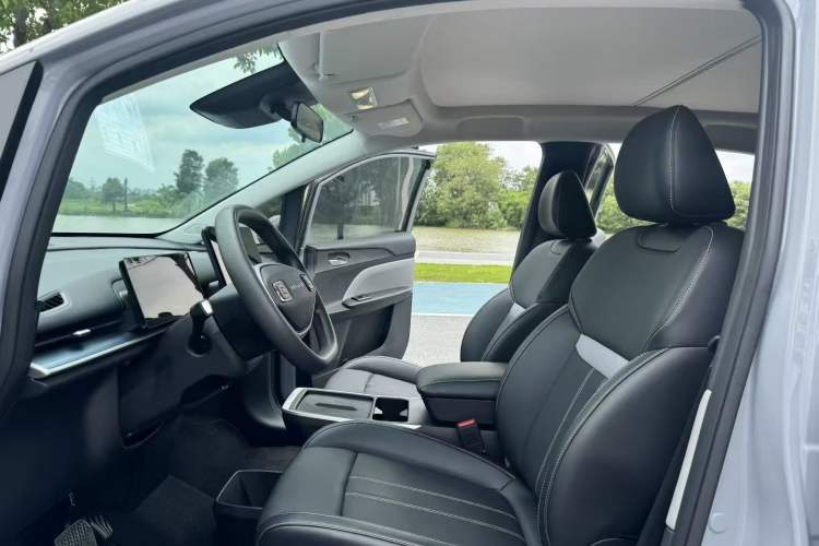 Used Venucia VX6 2024 520 Travel Edition Interior 10