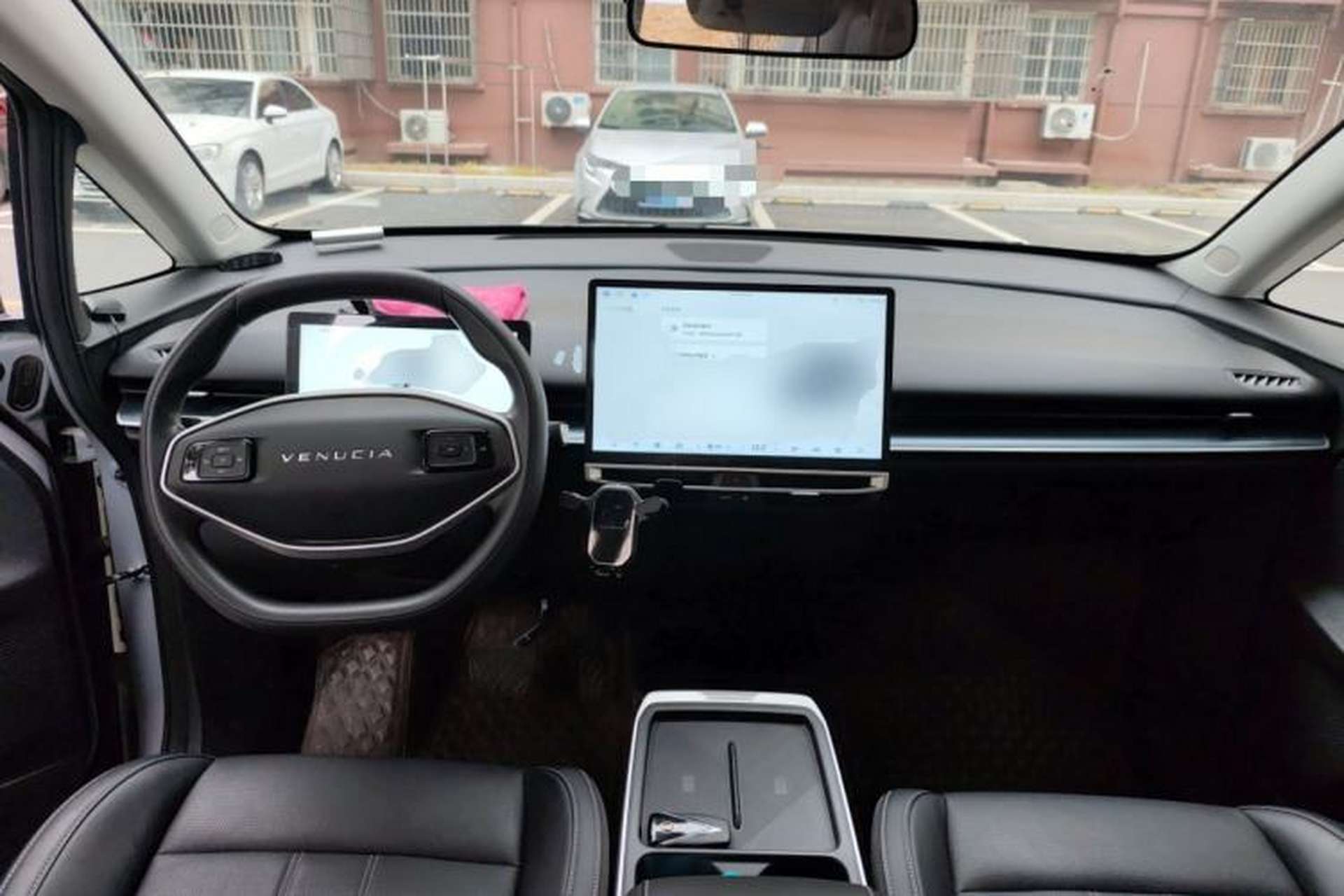 Used Venucia VX6 2024 520 Travel Edition Interior 2