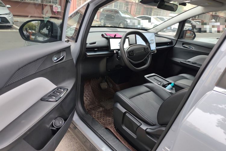 Used Venucia VX6 2024 520 Travel Edition Interior 3