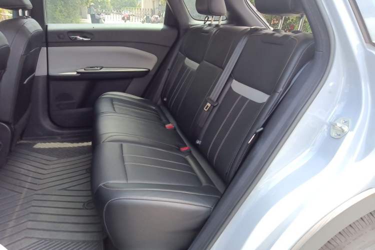 Used Venucia VX6 2024 520 Travel Edition Left Rear Seat