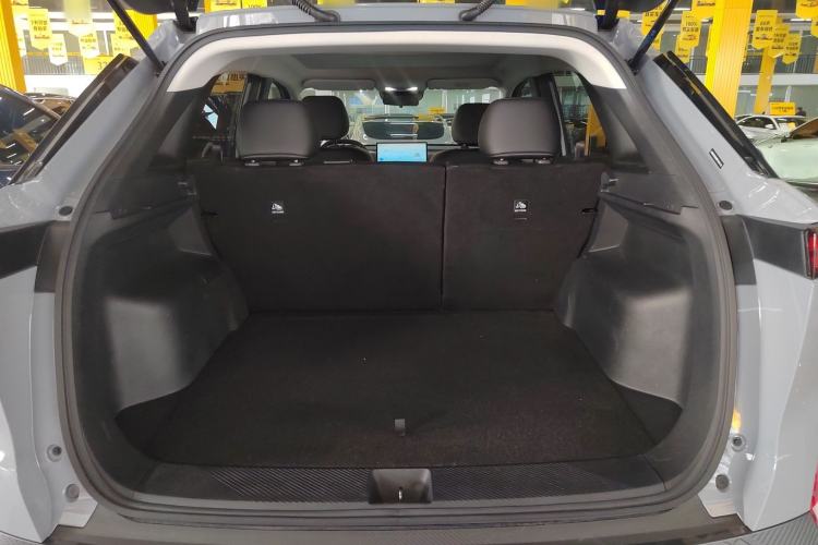 Used Venucia VX6 2024 520 Travel Edition Trunk