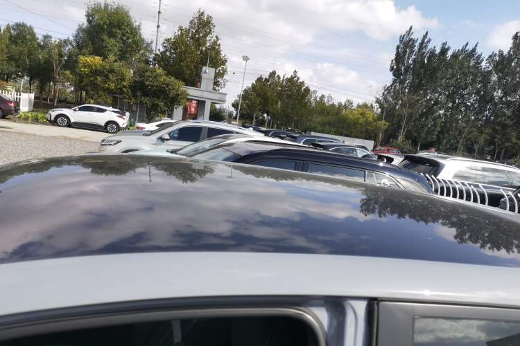 Used Venucia VX6 2024 450 Travel Edition Roof