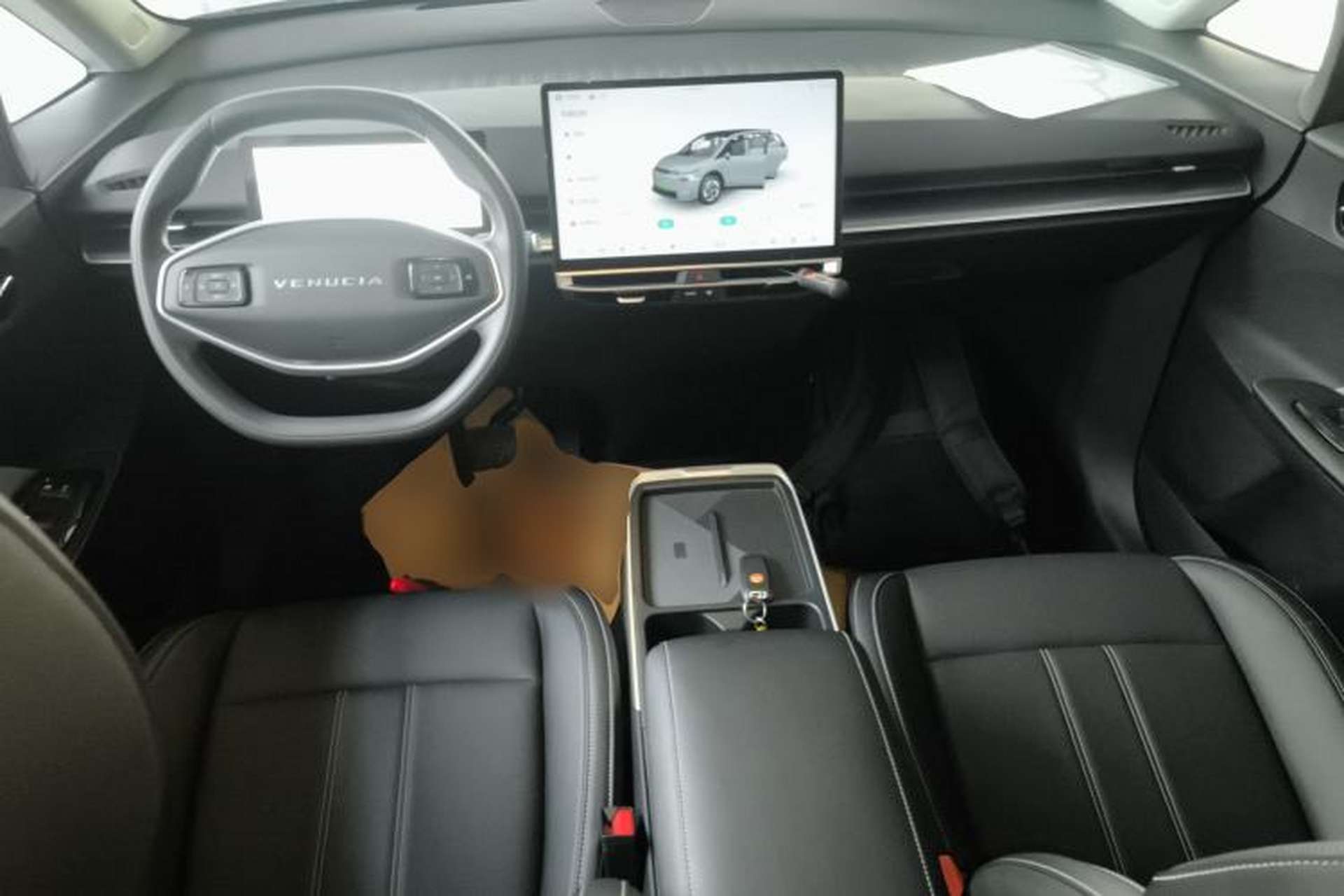 Used Venucia VX6 2024 450 Travel Edition Center Console