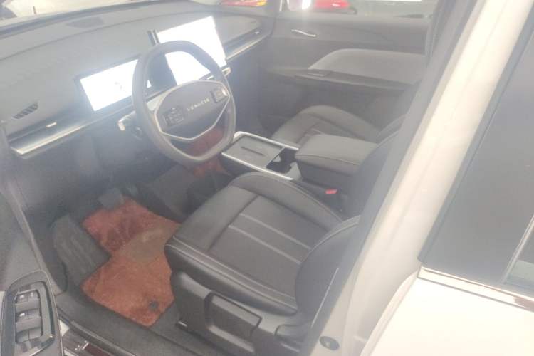 Used Venucia VX6 2024 520 Travel Edition Driver Seat