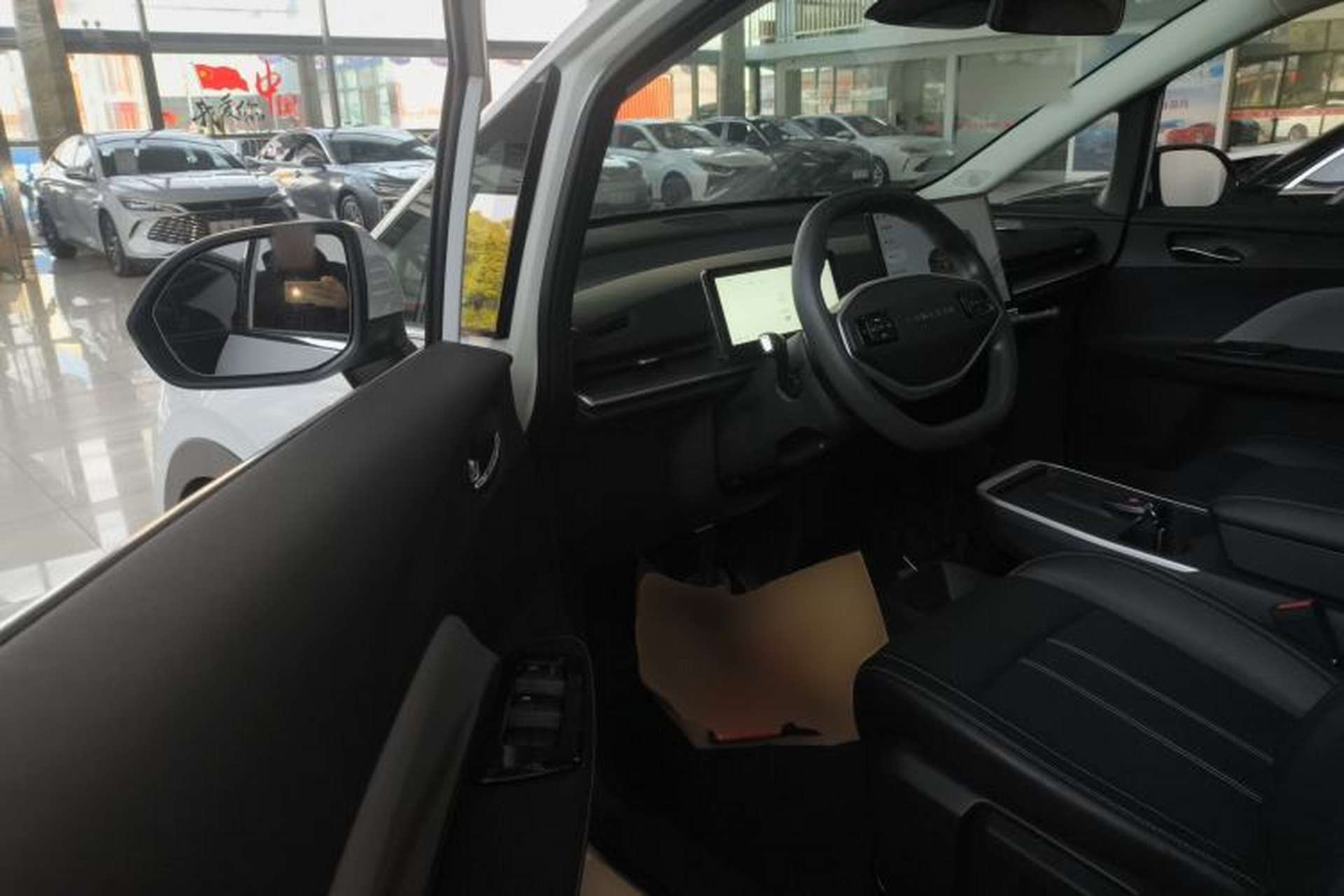 Used Venucia VX6 2024 450 Travel Edition Driver Seat