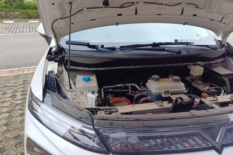 Used Venucia VX6 2024 520 Travel Edition Engine Bay Right