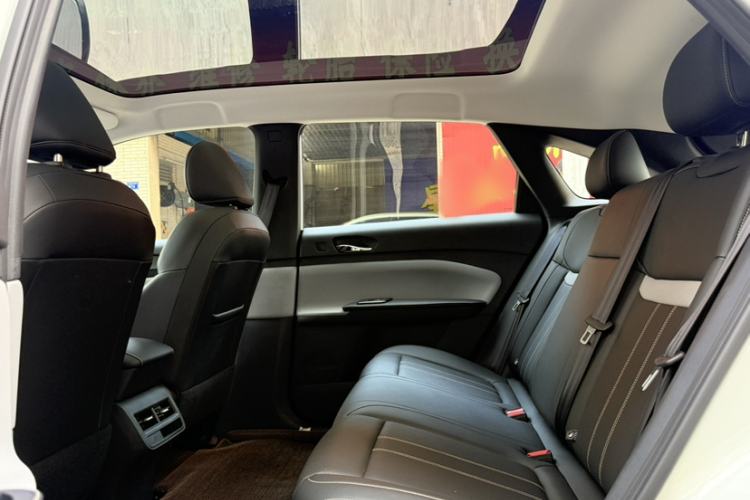 Used Venucia VX6 2024 450 Travel Edition Interior 6