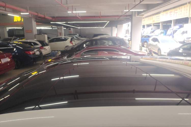 Used Venucia VX6 2024 520 Travel Edition Roof