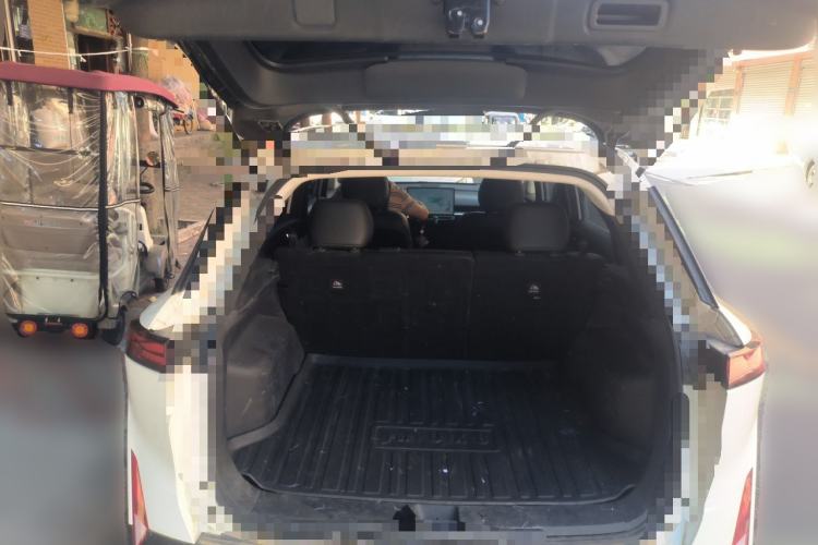 Used Venucia VX6 2024 520 Travel Edition Trunk