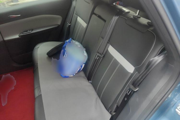 Used Venucia VX6 2025 Large Flat-Layout 520 Pro Left Rear Seat