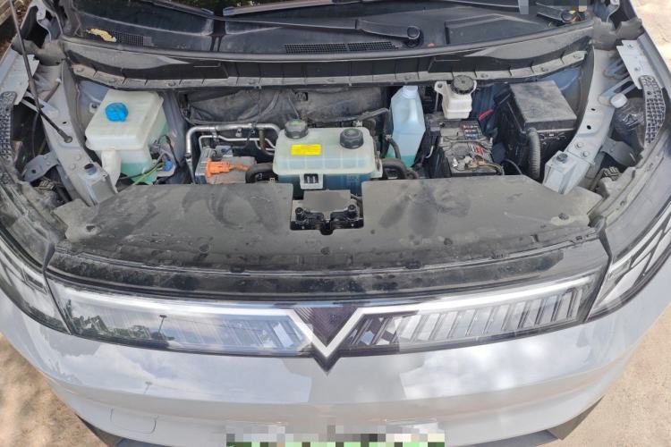 Used Venucia VX6 2025 Large Flat-Layout 520 Pro Engine Bay