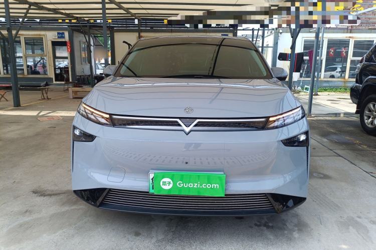 Used Venucia VX6 2025 Large Flat-Layout 520 Pro Front