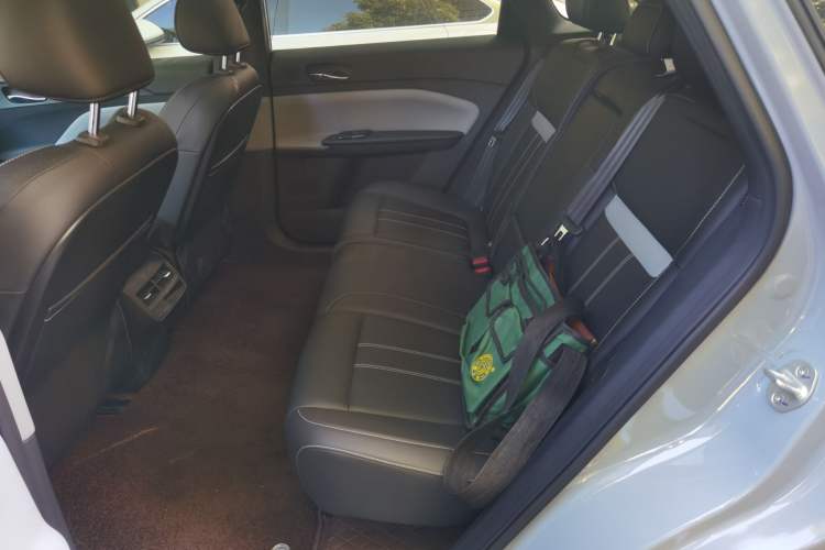 Used Venucia VX6 2025 Large Flat-Layout 520 Pro Interior 4