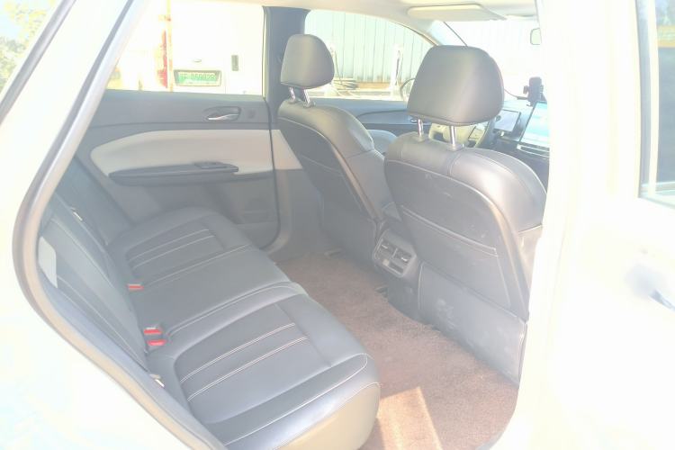 Used Venucia VX6 2025 Large Flat-Layout 520 Pro Interior 7