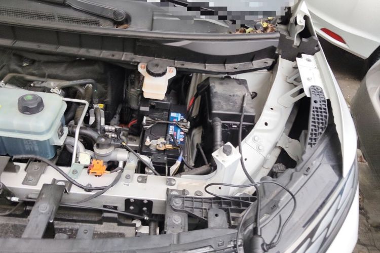 Used Venucia VX6 2025 Grand Flat 520 Max Engine Bay Left