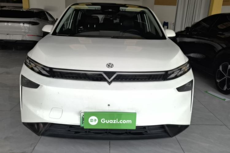 Used Venucia VX6 2025 Large Flat-Layout 520 Pro Front
