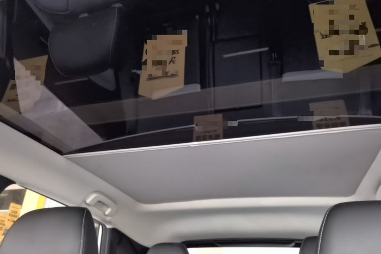 Used Venucia VX6 2025 Large Flat-Layout 520 Pro Headliner