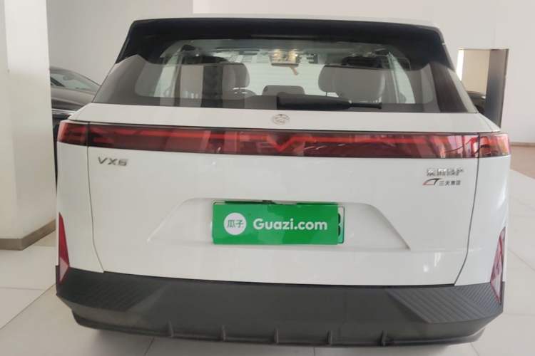 Used Venucia VX6 2025 Large Flat-Layout 520 Pro Rear