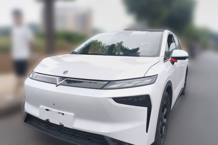 Used Venucia VX6 2025 Large Flat-Layout 520 Pro Guazi used car, China used car export, Used car for sale, Used Venucia cars, Cheapest cars for sale, Electric vehicle, New energy car