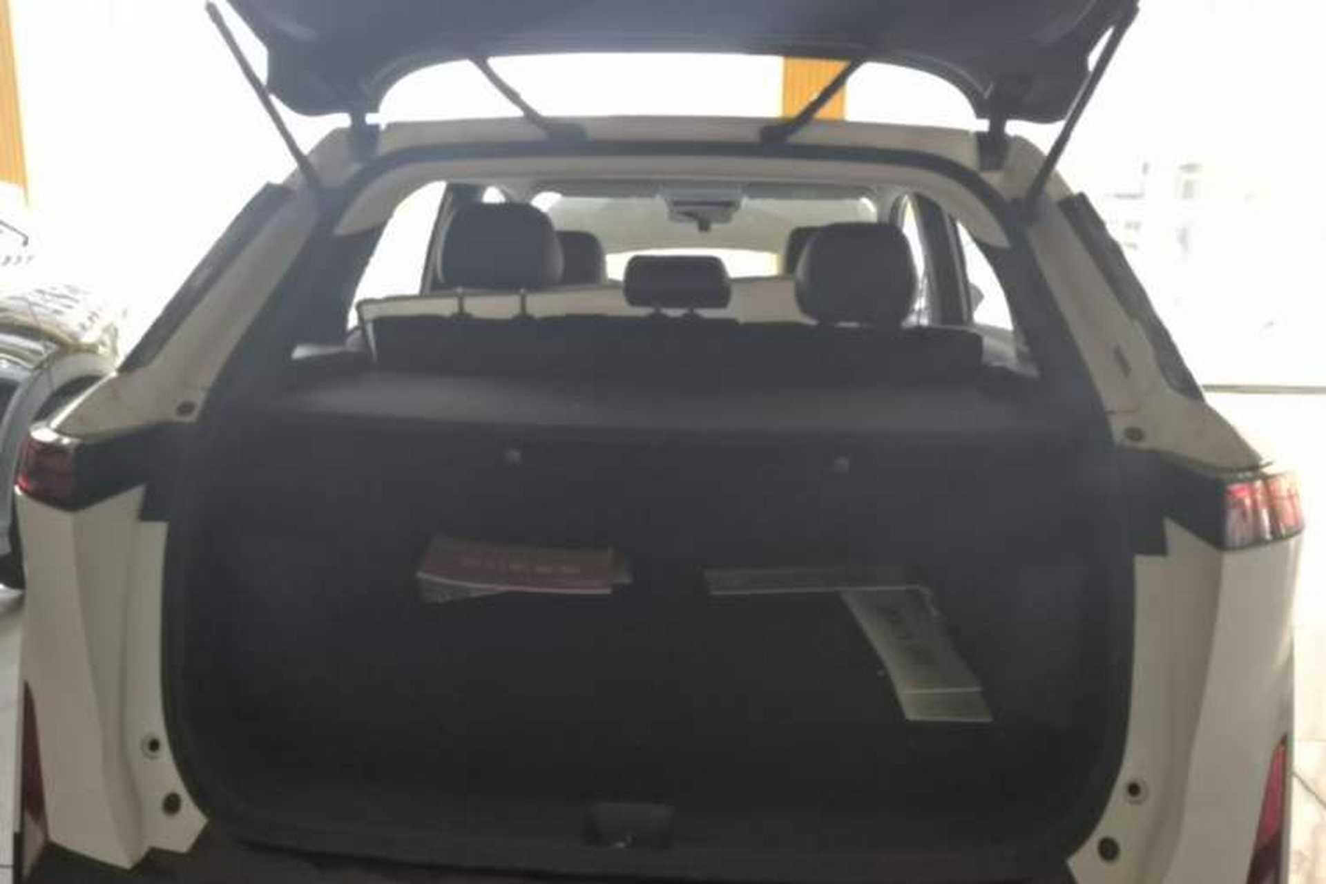 Used Venucia VX6 2025 Large Flat-Layout 520 Pro Trunk