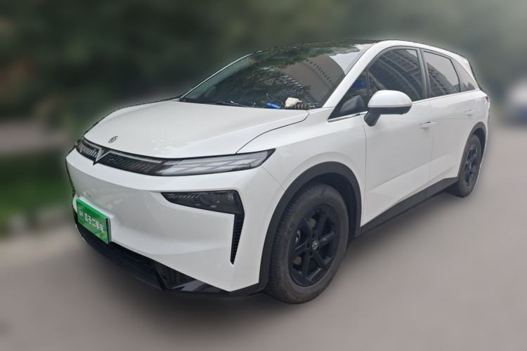 Used Venucia VX6 2025 Large Flat-Layout 520 Pro Guazi used car, China used car export, Used car for sale, Used  cars, Cheapest cars for sale