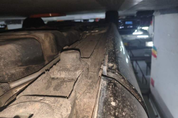 Used Venus 2023 2.0T Weihé Chassis Rear Left