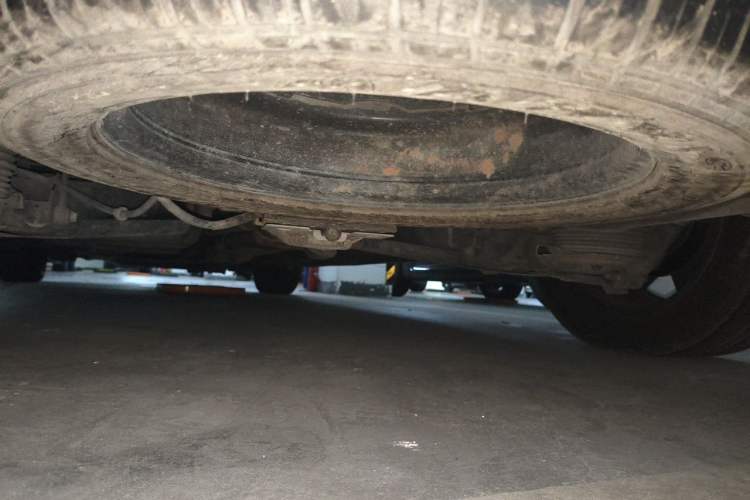 Used Venus 2023 2.0T Weihé Chassis Rear