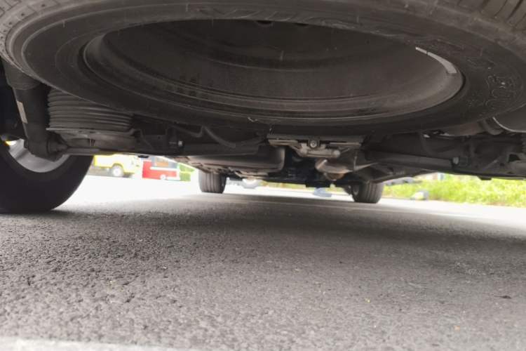 Used Venus 2023 2.0T Weihé Chassis Rear