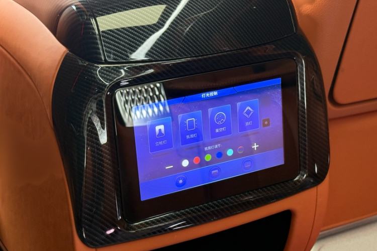 Used Venus 2023 2.0T Weihé Interior 11