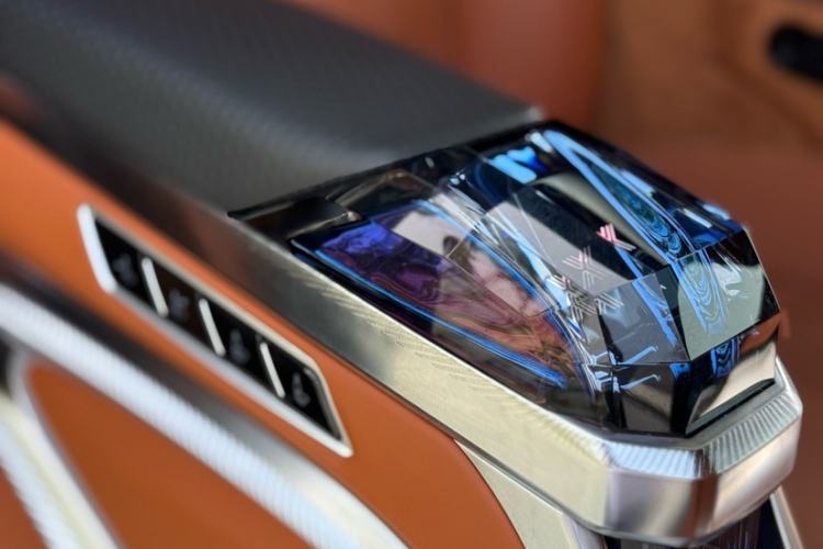 Used Venus 2023 2.0T Weihé Interior 13